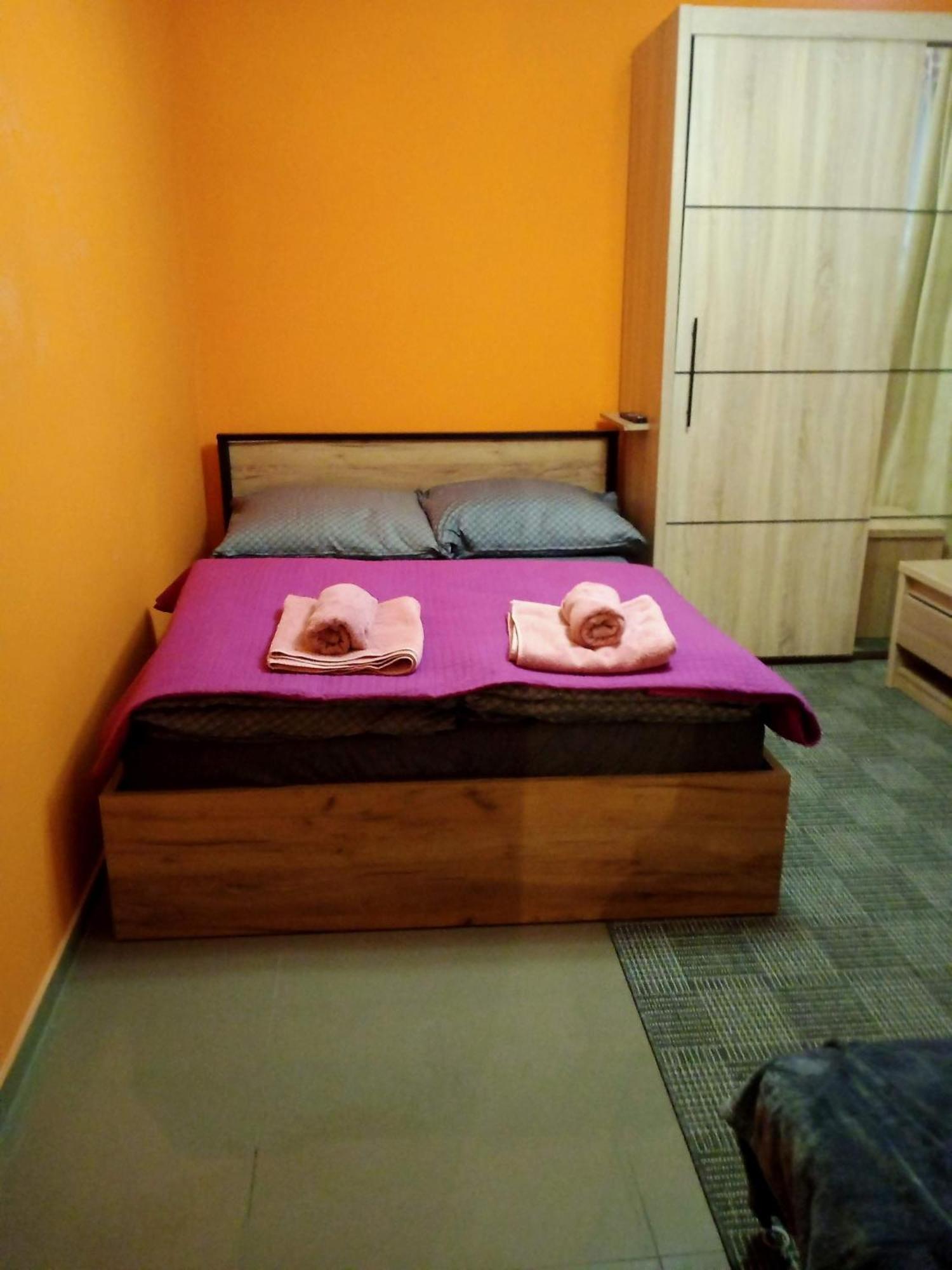 Uroczy Apartament *